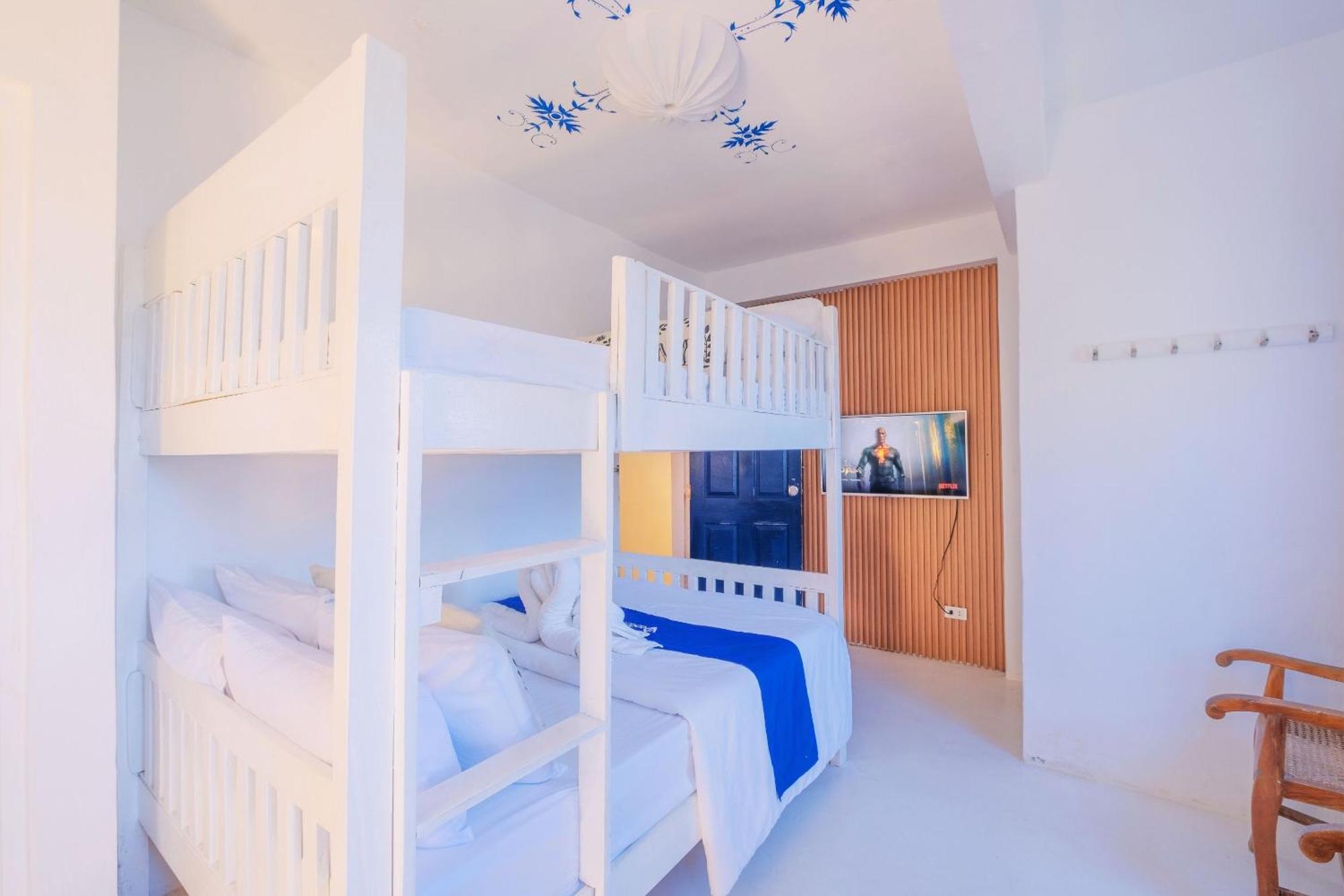 Club Monet Beachfront Resort By Cocotel Cabangan Quarto foto